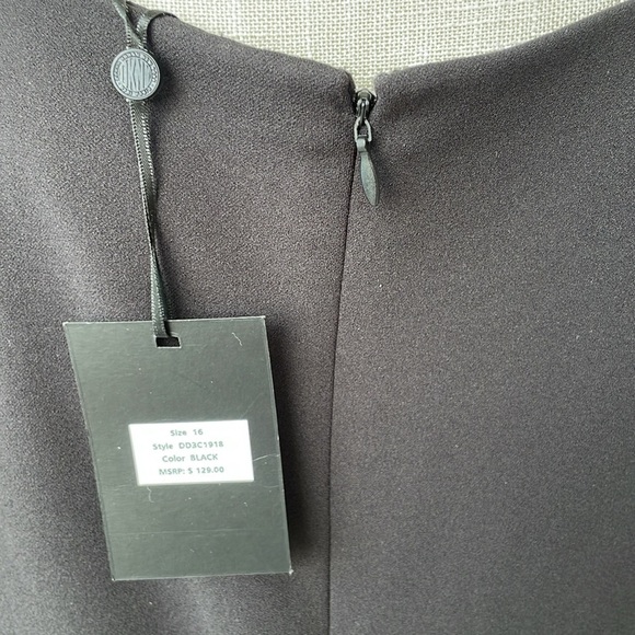 DKNY Sleeveless Shift‎ Dress - Picture 5 of 10